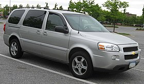 2005-07 Chevrolet Uplander.jpg